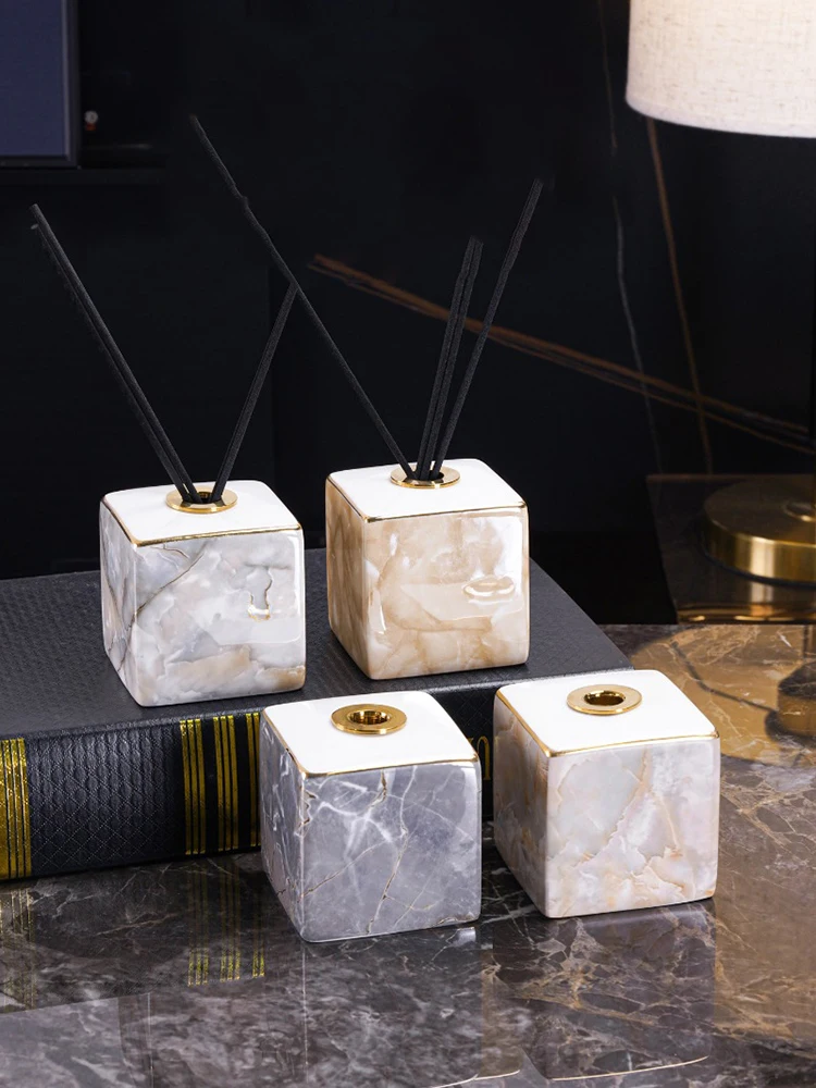 Home Essentials Bathroom Storage - 유럽풍 대리석 무늬 세라믹 아로마테라피 병,